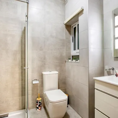 Apartmán Modern, Designer Apt With A Beautiful Living & Ac By 360 Estates Il-Fgura