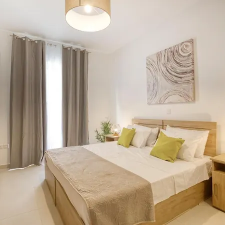 Modern, Designer Apt With A Beautiful Living & Ac By 360 Estates *