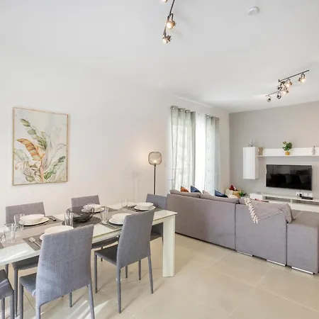 Modern, Designer Apt With A Beautiful Living & Ac By 360 Estates * Il-Fgura
